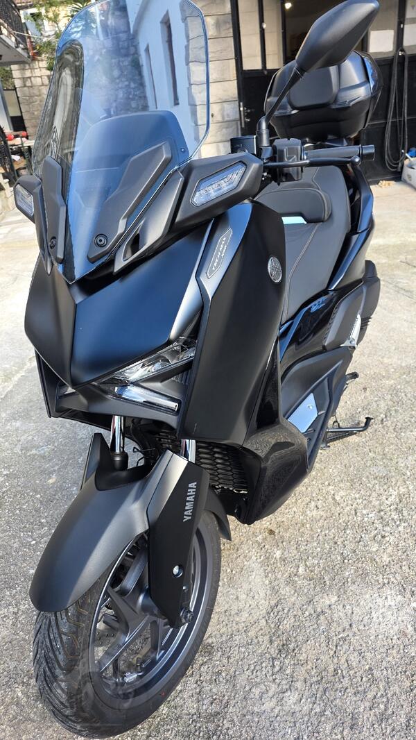Yamaha - XMAX - TechMax