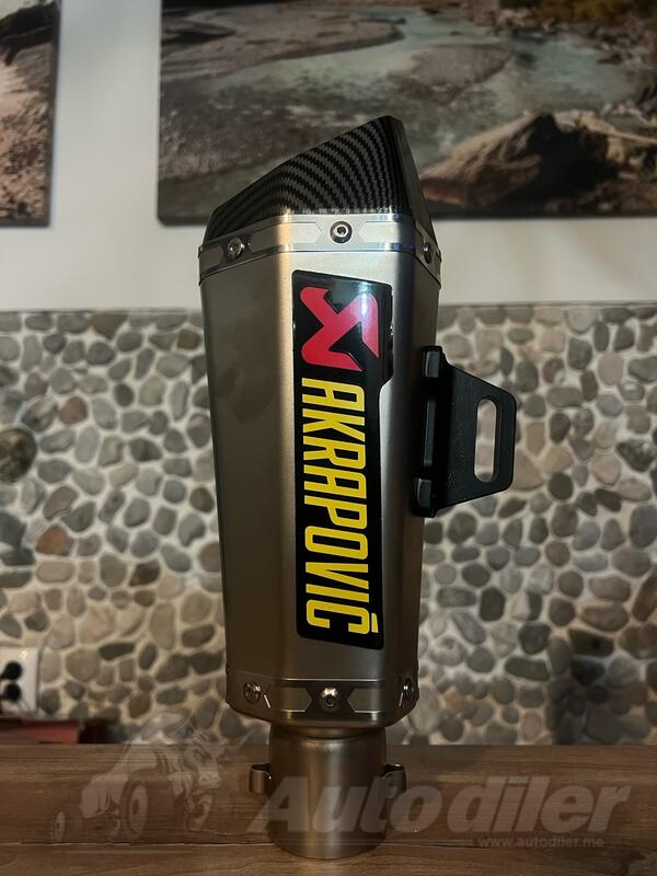 Auspuh sistem za motor - Moto oprema