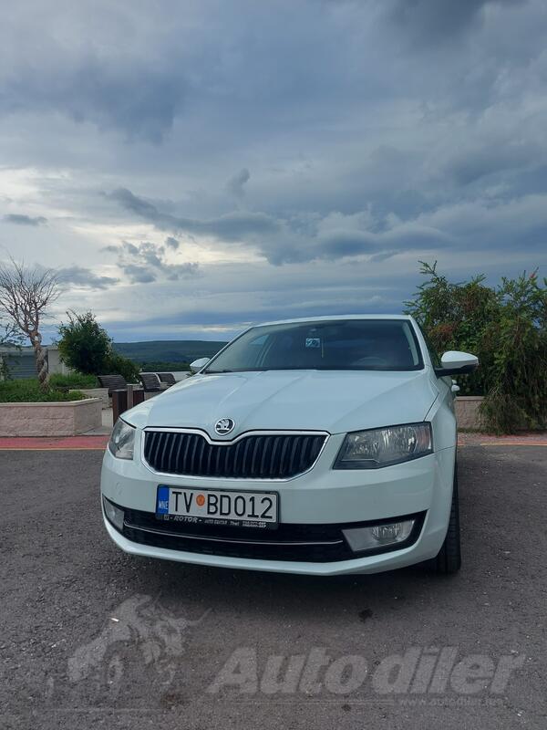 Škoda - Octavia - 1600