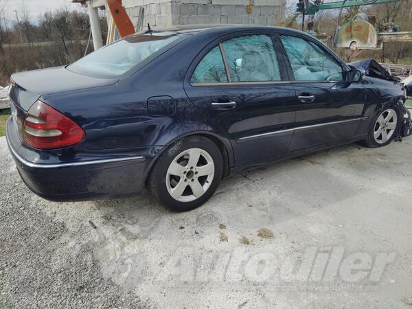 Mercedes Benz - E 220 - 2.2