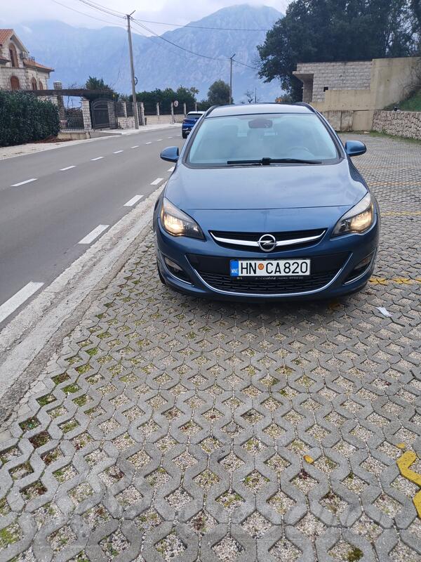 Opel - Astra - 1.7 tdi