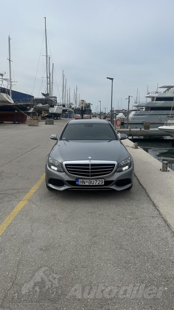 Mercedes Benz - C 200 - BLUE TEC
