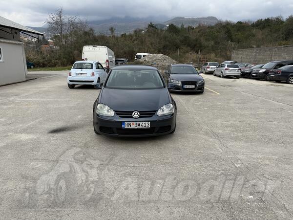 Volkswagen - Golf 5 - 1.9 TDI