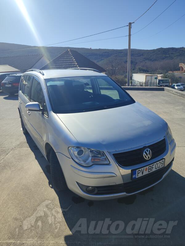 Volkswagen - Touran - 1.9 TDI