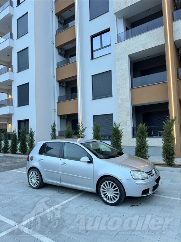 Volkswagen - Golf 5