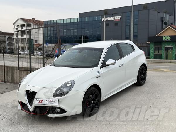 Alfa Romeo - Giulietta - 2.0 JTDm