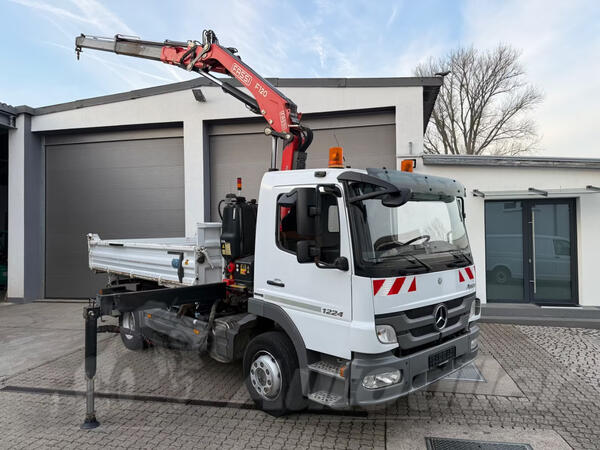 Mercedes Benz - Atego 1224 3 s kiper+kran/LTK390