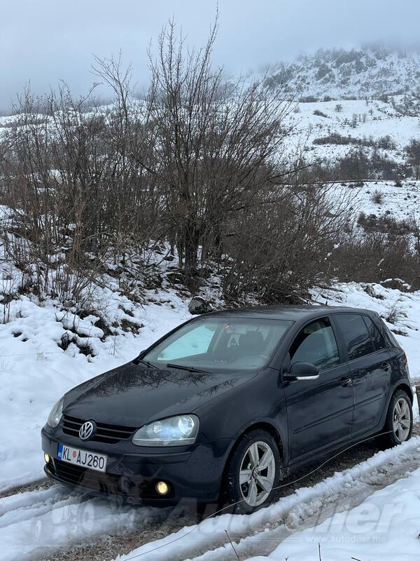Volkswagen - Golf 5 - 2.0