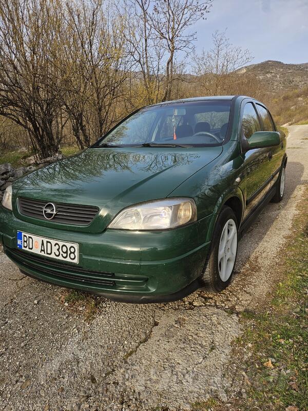 Opel - Astra - 1.6