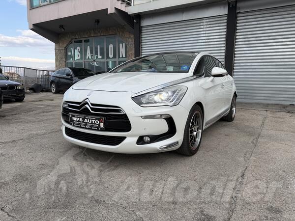 Citroen - DS5 - Citroën DS5 2,0 HDi "SportChic