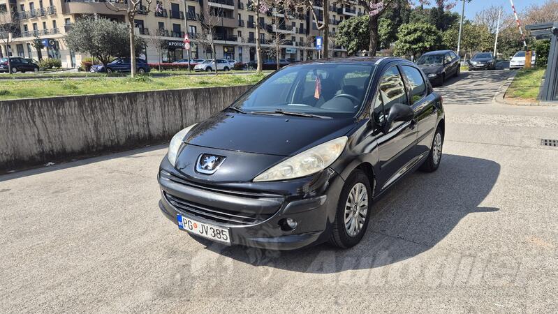 Peugeot - 207 - 1.4 E Trendy