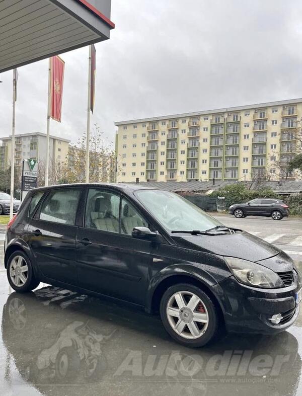 Renault - Scenic - 1.9