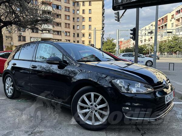 Volkswagen - Golf 7 - 2.0 TDI Highline