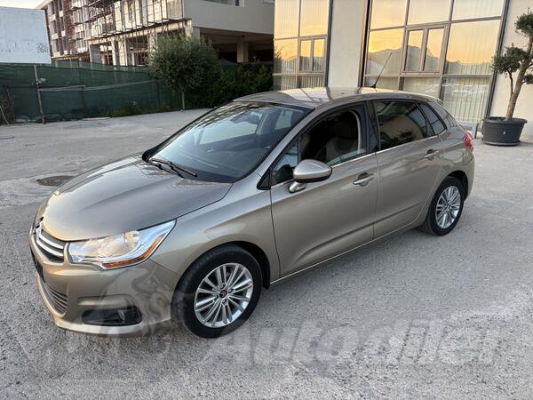 Citroen - C4 - 1.6 HDi