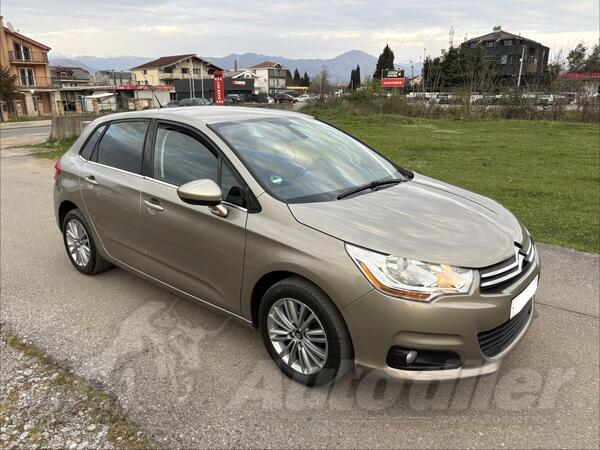 Citroen - C4 - 1.6 HDi