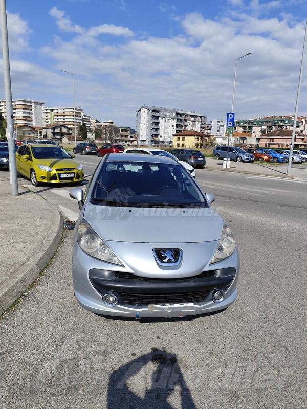 Peugeot - 207 - 1.6 hdi