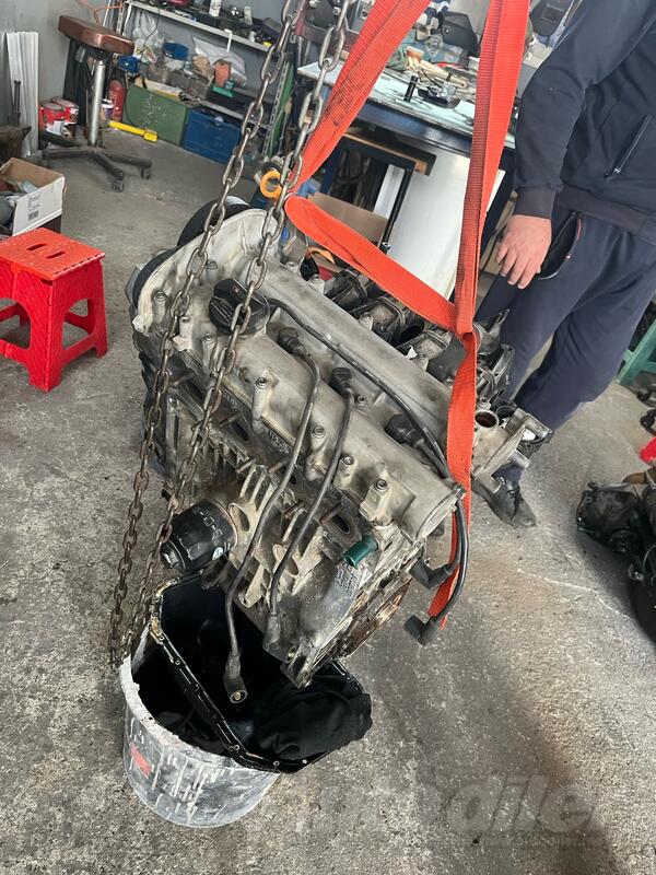 Motor za Automobile - Volkswagen - Polo    - 2000