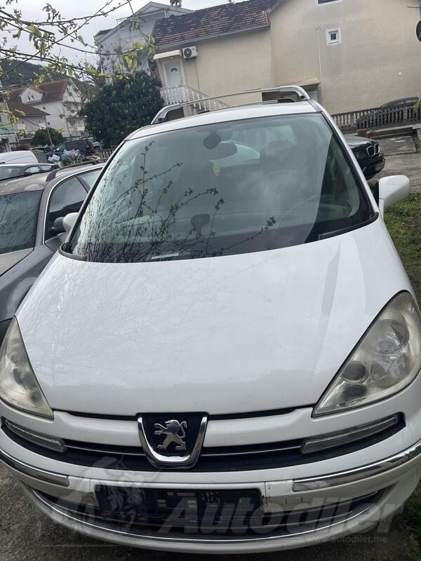 Peugeot - 807 - 2.0 HDI