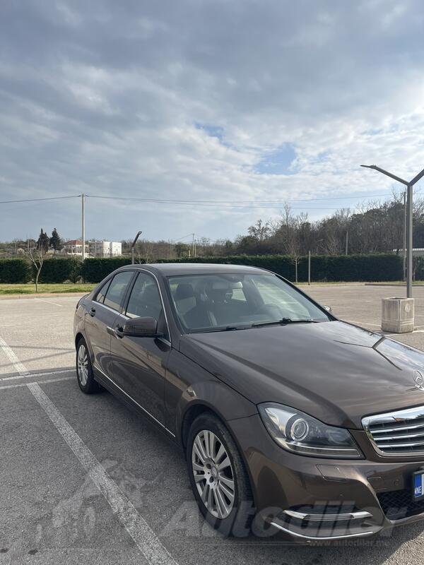 Mercedes Benz - C 220 - 2.2 cdi