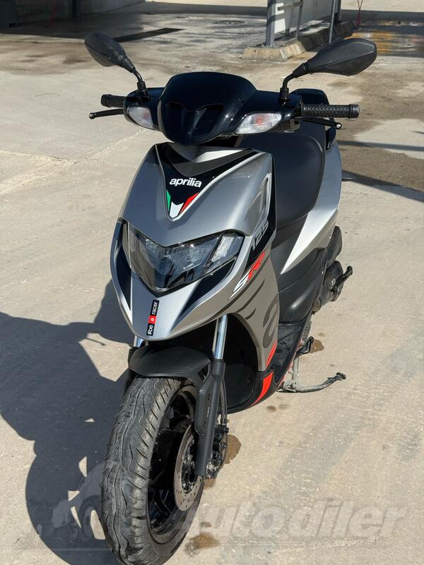 Aprilia - SR 125