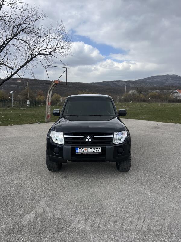 Mitsubishi - Pajero - 3.2 DI-D