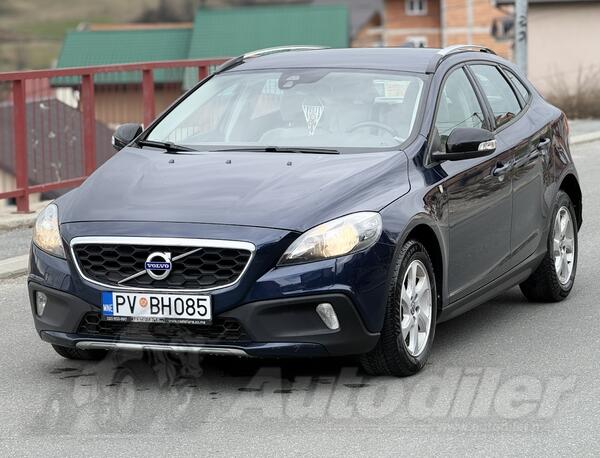 Volvo - V40 - 1.6 D2