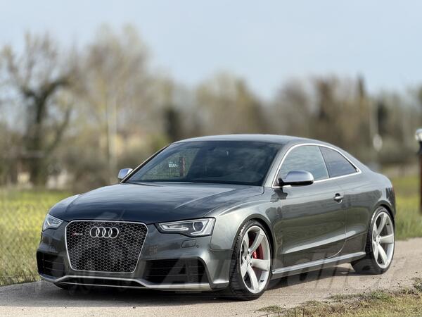 Audi - RS5 - 4.2 V8