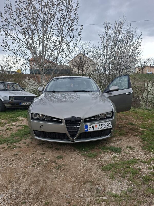 Alfa Romeo - 156 - 1.9