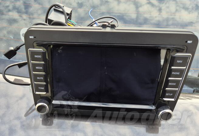 CD / DVD / MC / Радиоприемник