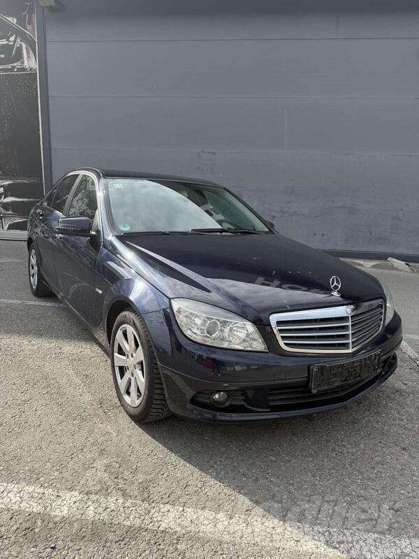 Mercedes Benz - C 200 - 2.2