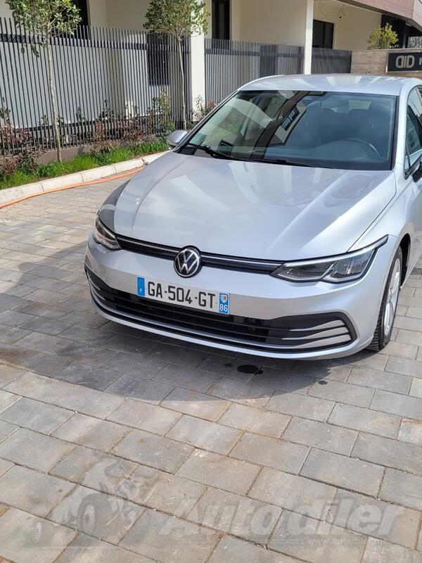Volkswagen - Golf 8 - 1.0 tsi automatik