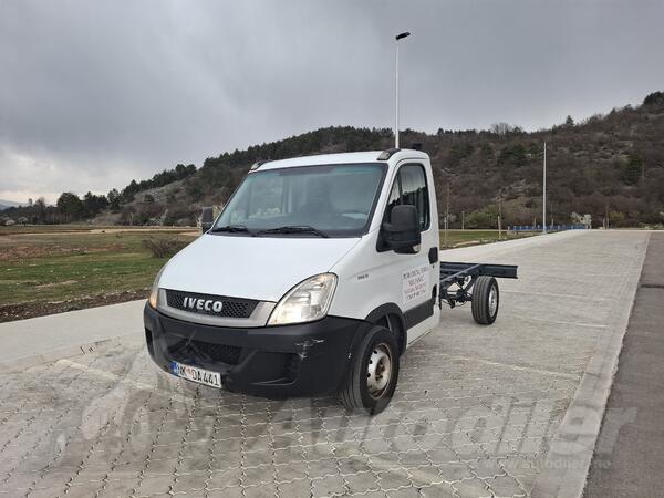 Iveco - Daily 35 S 13V