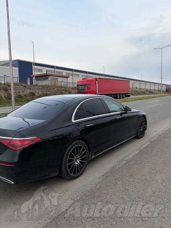 Mercedes Benz - S 400