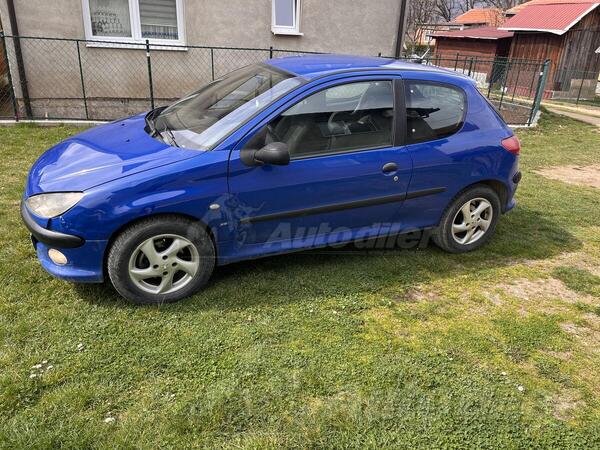 Peugeot - 206 - 1.6 16v