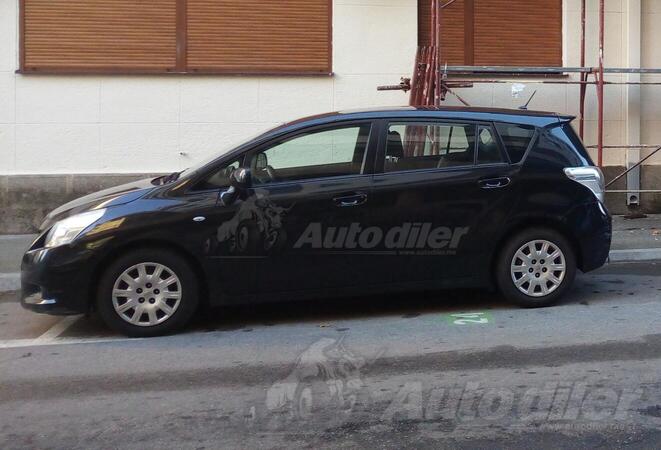 Toyota - Verso - 2.0 D-4D