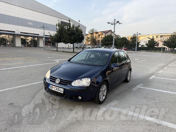Volkswagen - Golf 5 - 1.9tdi