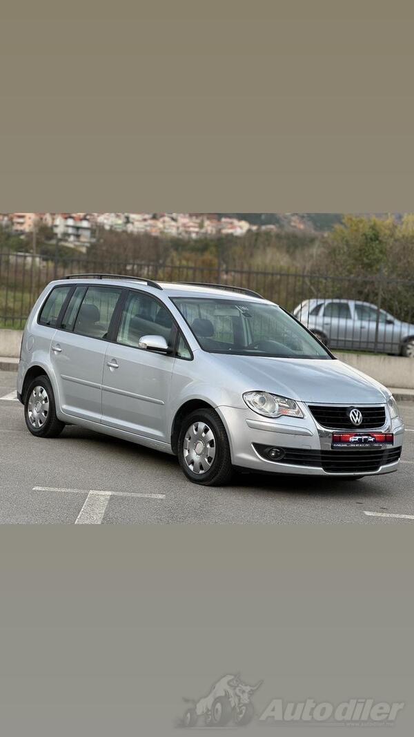 Volkswagen - Touran - 1.9 7sjedista