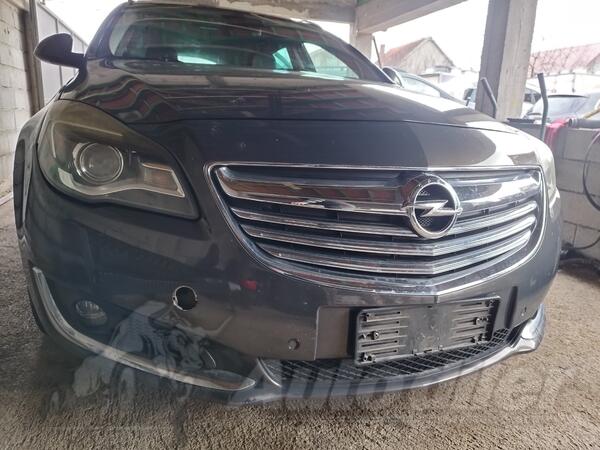 Opel - Insignia 2.0 in parts