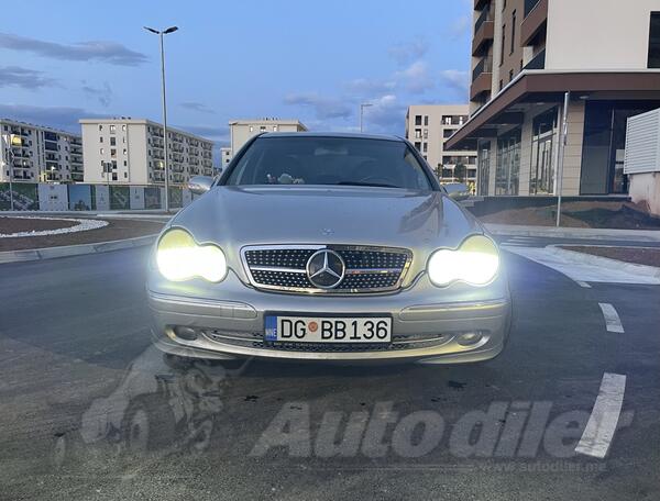 Mercedes Benz - C 200 - 2.2