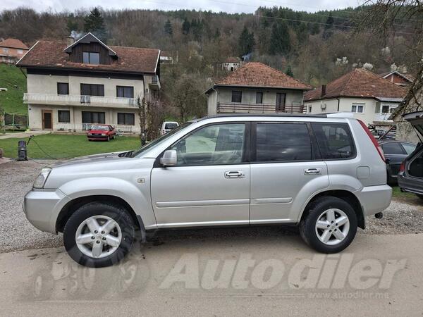 Nissan - X-Trail - 2.2
