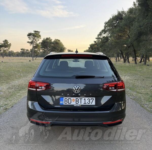 Volkswagen - Passat - 8.5  1.6