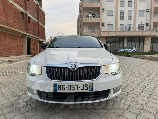 Škoda - Superb - 2.0 TDI