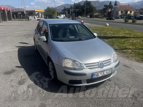 Volkswagen - Golf 5 - 1.9 TDI