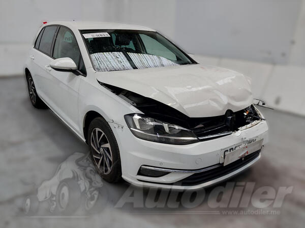 Volkswagen - Golf 7  in parts