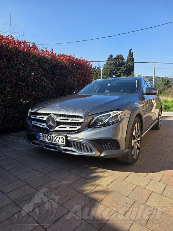 Mercedes Benz - E 220 - E 220 CDI 4 MATIC ALLTERRAIN