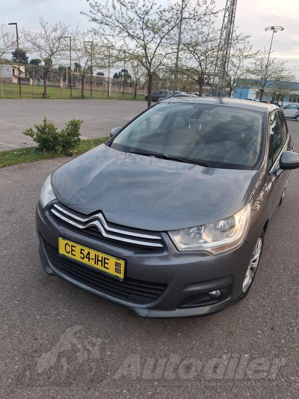 Citroen - C4 - 1.6  68 kw 2012