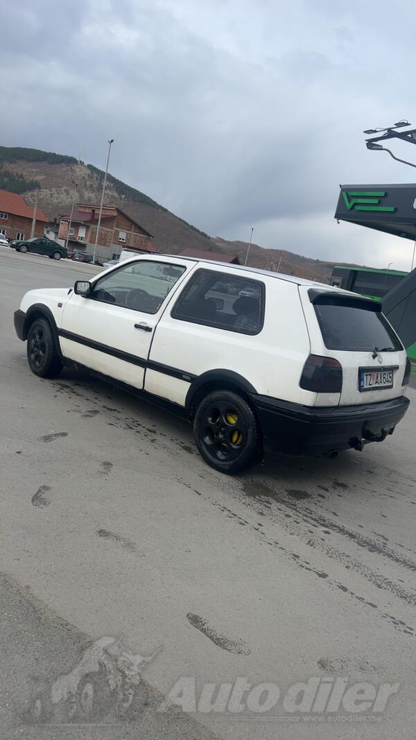 Volkswagen - Golf 3 - 1.9