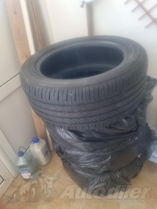 Bridgestone - duler - Univerzalna guma