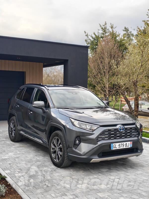 Toyota - RAV 4 - HIBRID