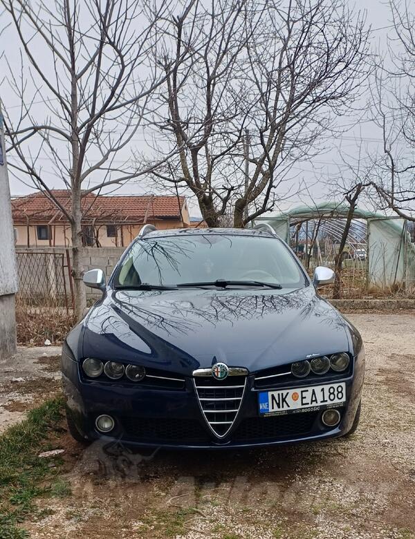 Alfa Romeo - 159 - 1.9